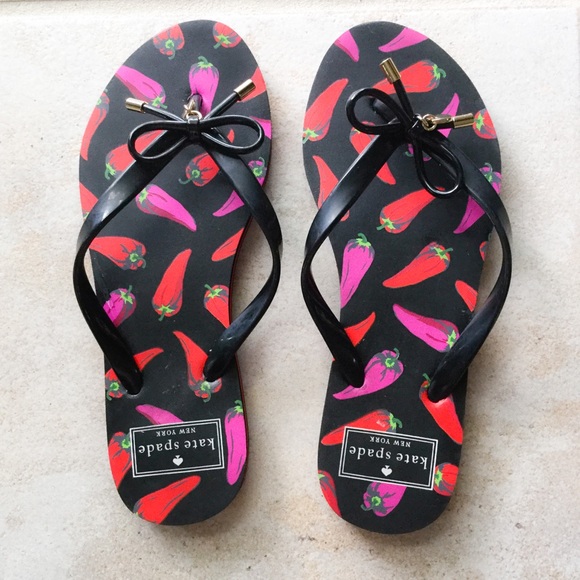 kate spade Shoes - ⭐️KATE SPADE SANDALS⭐️